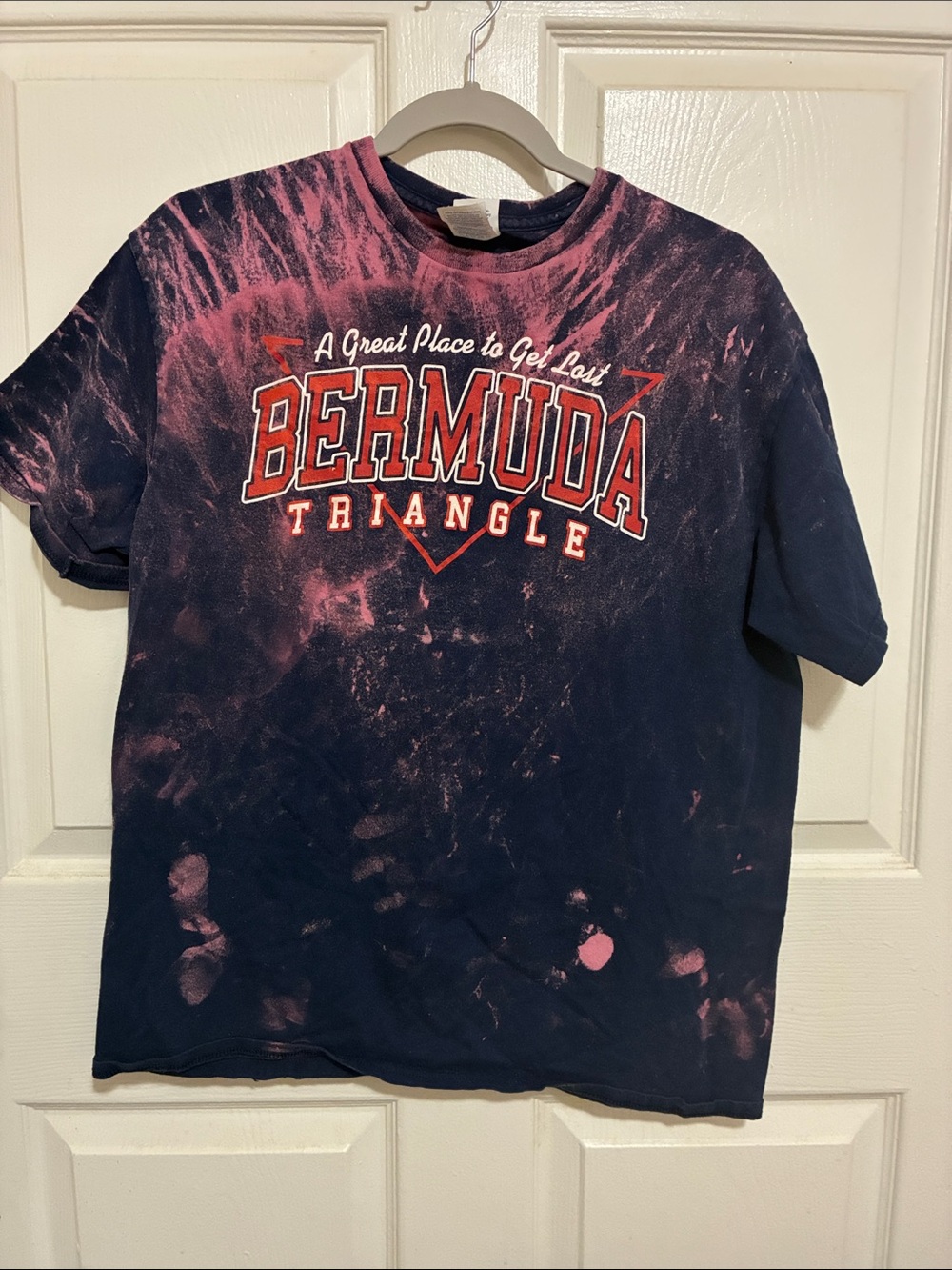 Delta Bermuda Triangle Graphic Tee - Navy & Pink Bleach